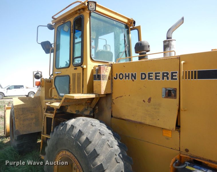 image for item GO9154 1988 John Deere 544E  wheel loader