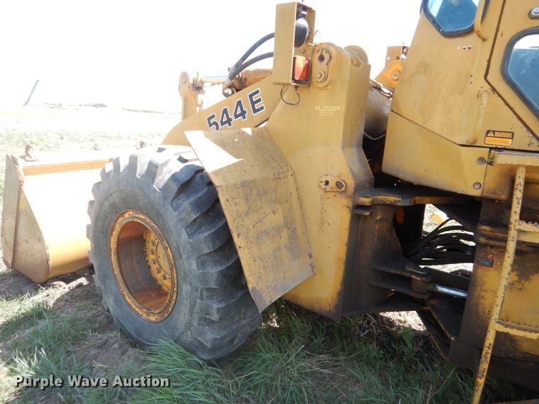 image for item GO9154 1988 John Deere 544E  wheel loader