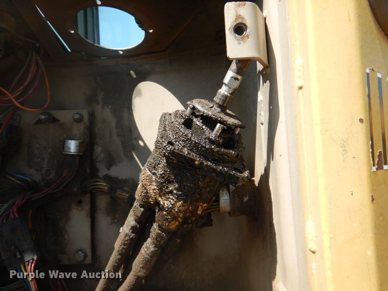 image for item GO9154 1988 John Deere 544E  wheel loader