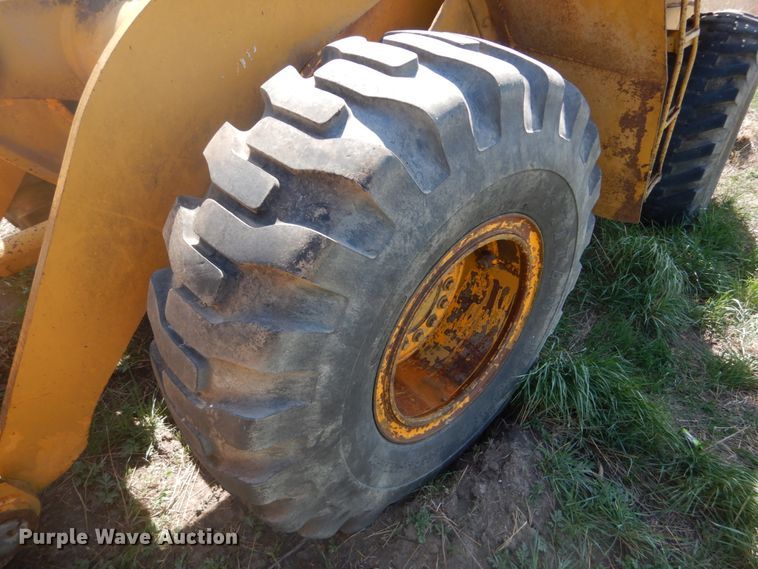 image for item GO9154 1988 John Deere 544E  wheel loader