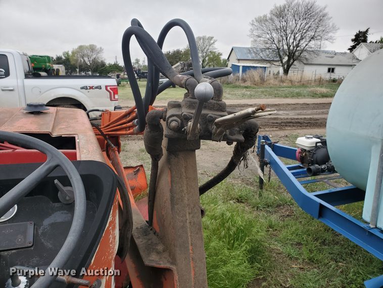 image for item GO9157 International 484  tractor