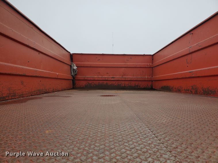 image for item GO9161 1973 International Loadstar 1600  grain truck