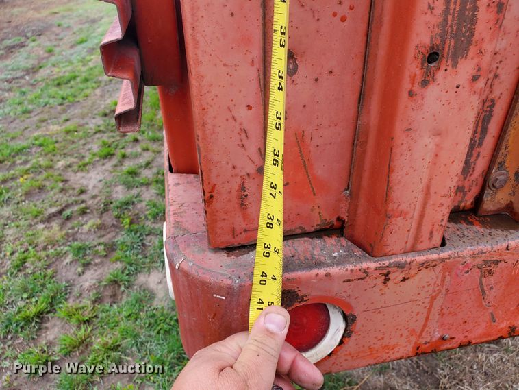 image for item GO9161 1973 International Loadstar 1600  grain truck