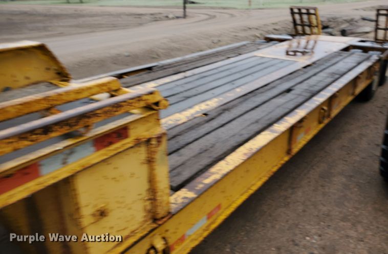 image for item GO9164 1962 Hyster C25T drop deck equipment trailer