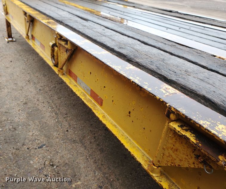 image for item GO9164 1962 Hyster C25T drop deck equipment trailer