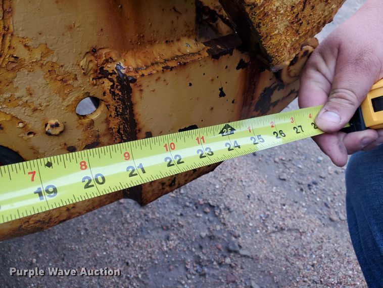 image for item GO9164 1962 Hyster C25T drop deck equipment trailer