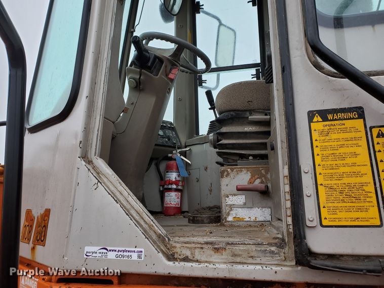 image for item GO9165 1995 Fiat-Allis FR160  wheel loader