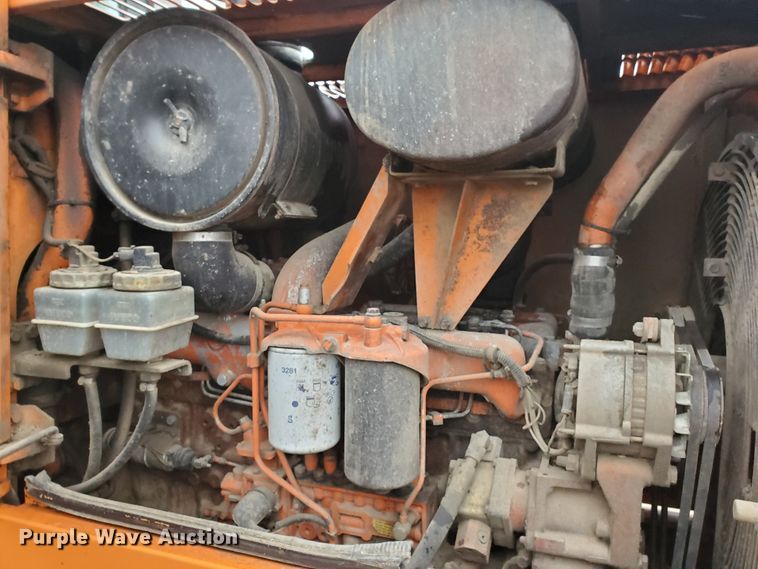 image for item GO9165 1995 Fiat-Allis FR160  wheel loader