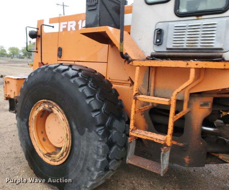 image for item GO9165 1995 Fiat-Allis FR160  wheel loader