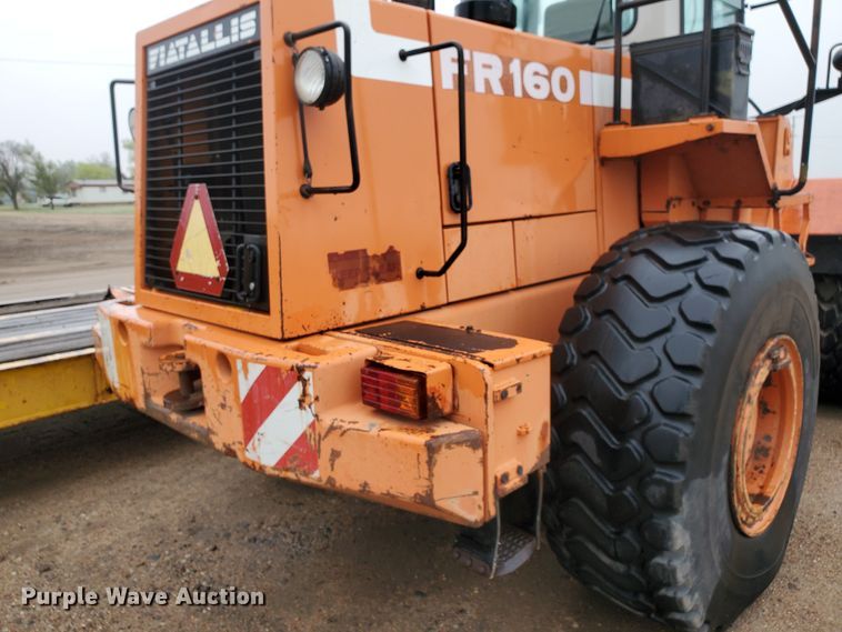image for item GO9165 1995 Fiat-Allis FR160  wheel loader