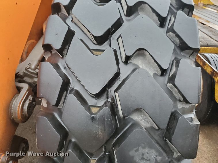 image for item GO9165 1995 Fiat-Allis FR160  wheel loader