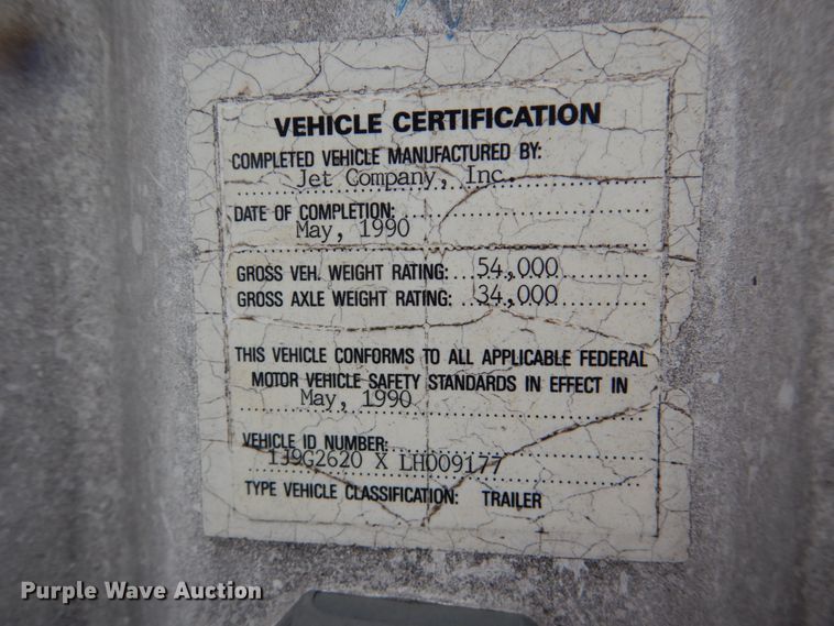 image for item GO9166 1988 International 8300  semi truck