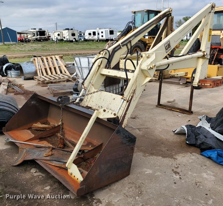 image for item GO9167 GB 900 loader