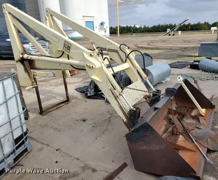 image for item GO9167 GB 900 loader