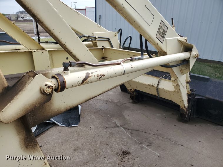 image for item GO9167 GB 900 loader