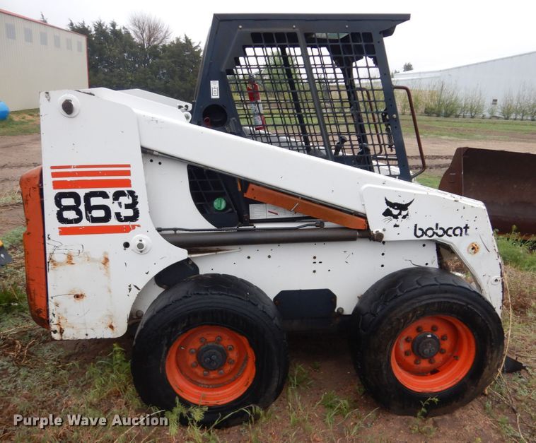 image for item GO9168 1998 Bobcat 863  skid steer loader