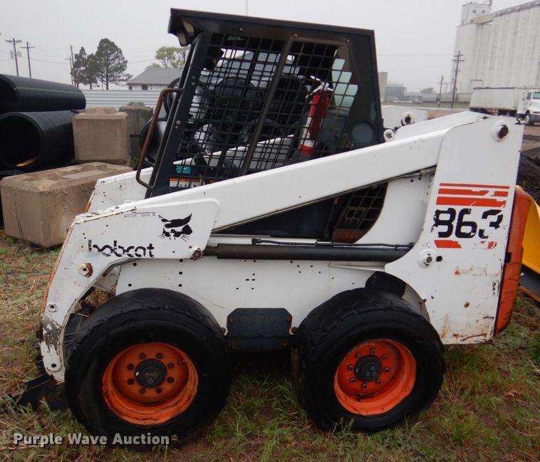 image for item GO9168 1998 Bobcat 863  skid steer loader