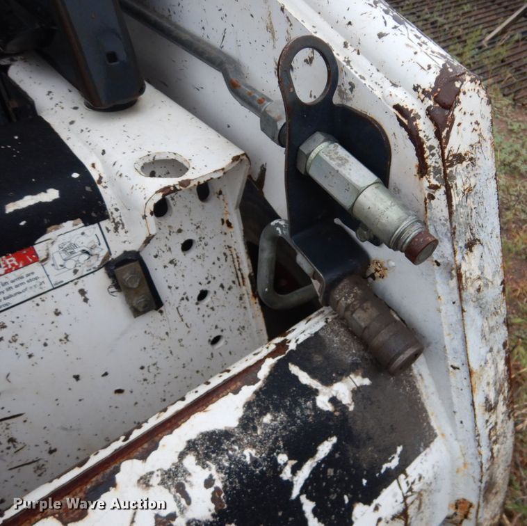 image for item GO9168 1998 Bobcat 863  skid steer loader