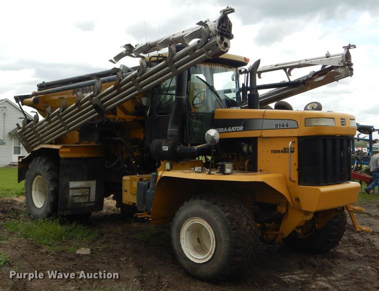 image for item GO9652 2002 Ag-Chem TerraGator 8144 applicator