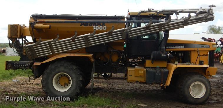 image for item GO9652 2002 Ag-Chem TerraGator 8144 applicator