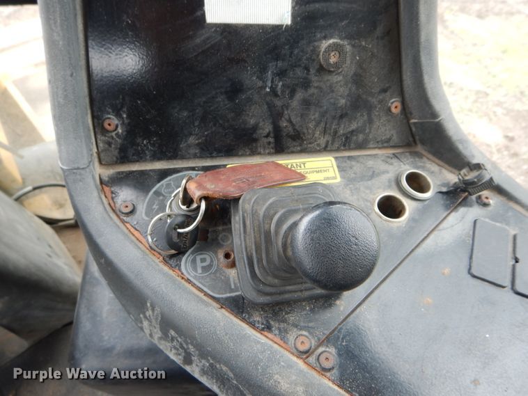 image for item GO9652 2002 Ag-Chem TerraGator 8144 applicator