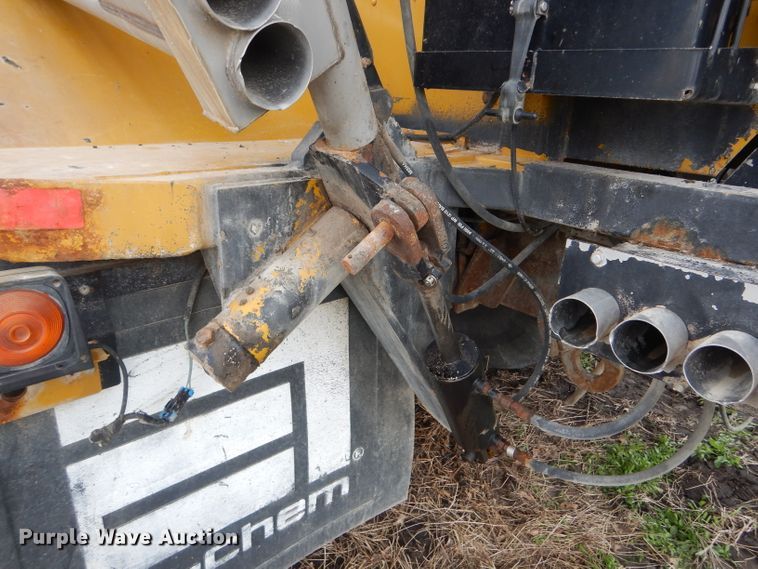 image for item GO9652 2002 Ag-Chem TerraGator 8144 applicator