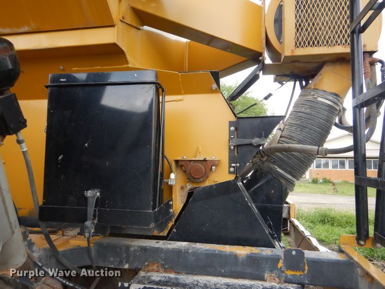 image for item GO9652 2002 Ag-Chem TerraGator 8144 applicator