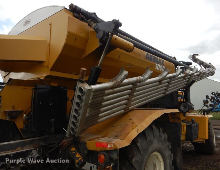 image for item GO9652 2002 Ag-Chem TerraGator 8144 applicator