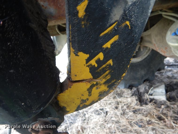 image for item GO9652 2002 Ag-Chem TerraGator 8144 applicator