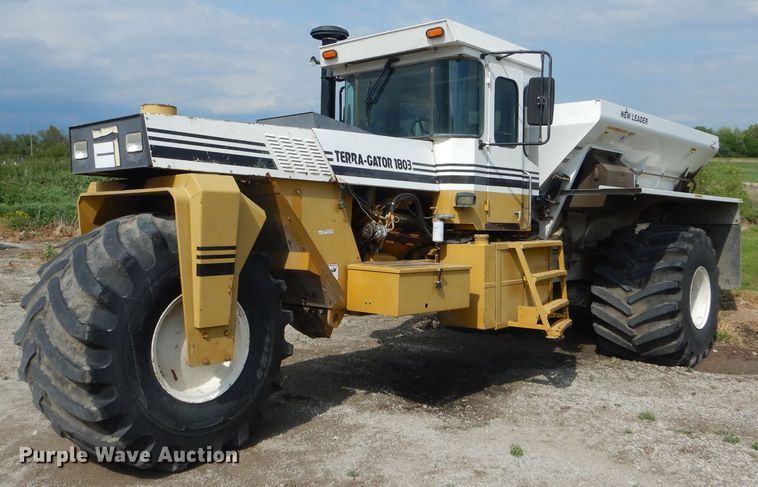 image for item GO9654 Ag-Chem TerraGator 1803 applicator