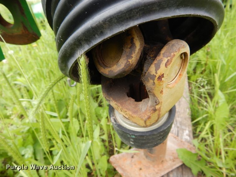 image for item GO9684 John Deere MX8 rotary mower