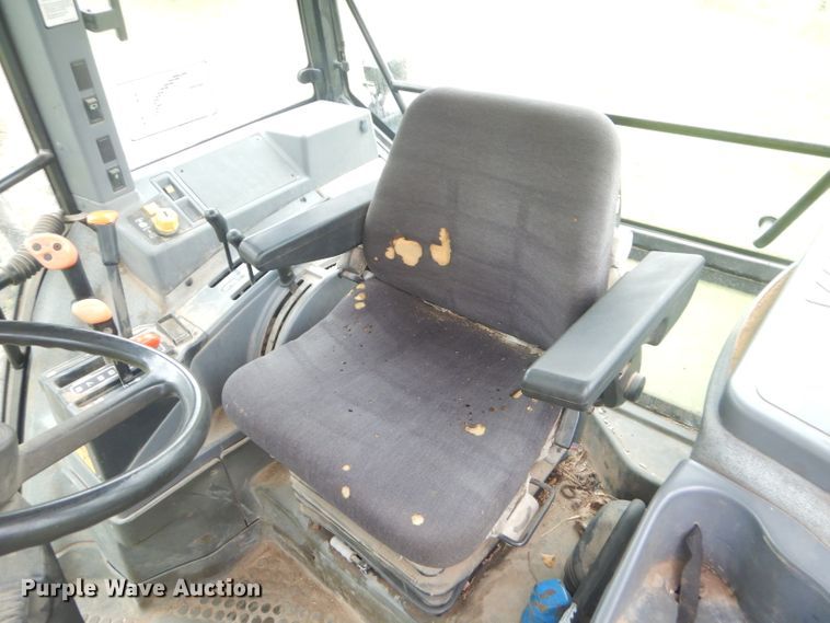 image for item GP9175 Ford 7740  tractor