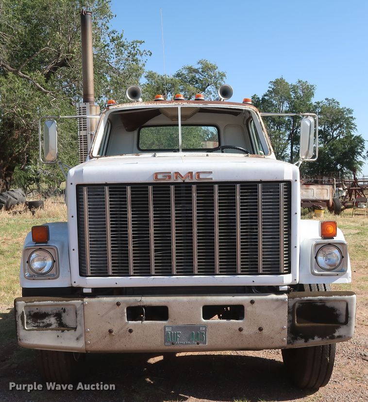 image for item GS9897 1985 GMC Brigadier  semi truck