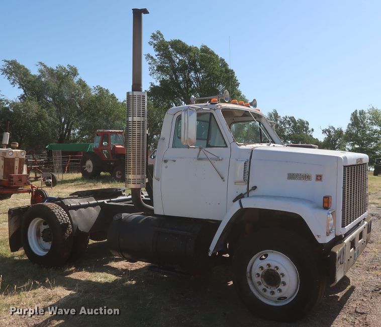 image for item GS9897 1985 GMC Brigadier  semi truck