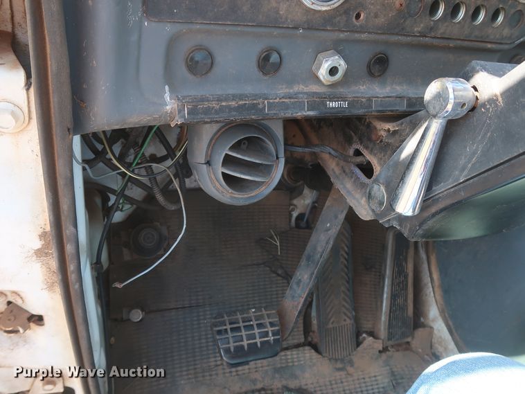 image for item GS9897 1985 GMC Brigadier  semi truck