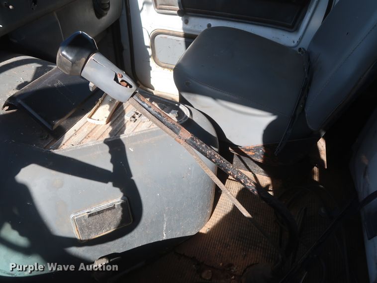 image for item GS9897 1985 GMC Brigadier  semi truck