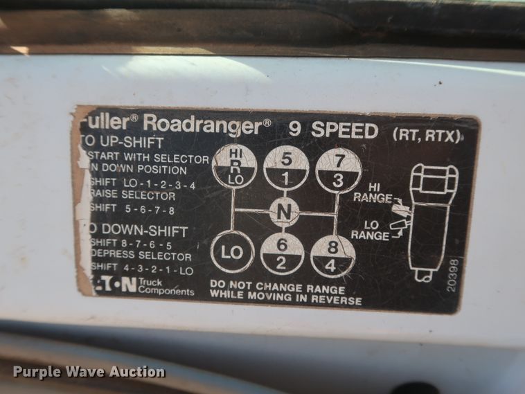 image for item GS9897 1985 GMC Brigadier  semi truck