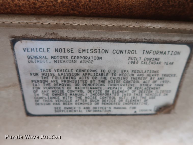 image for item GS9897 1985 GMC Brigadier  semi truck