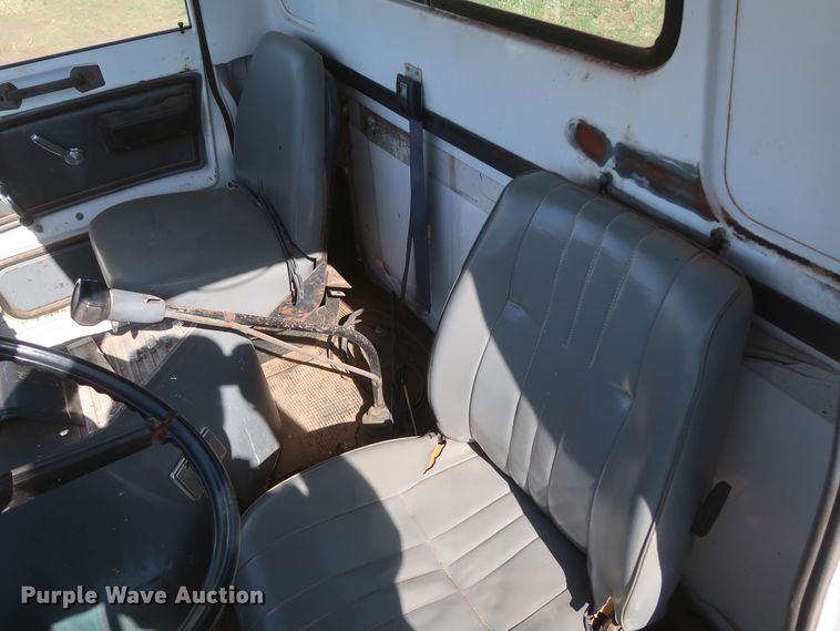 image for item GS9897 1985 GMC Brigadier  semi truck