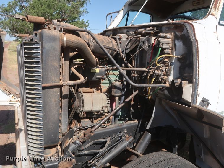 image for item GS9897 1985 GMC Brigadier  semi truck