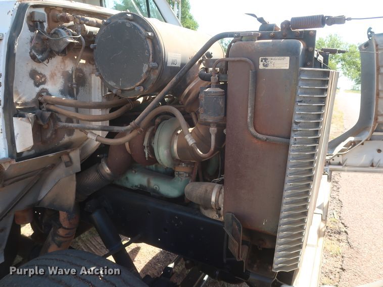 image for item GS9897 1985 GMC Brigadier  semi truck