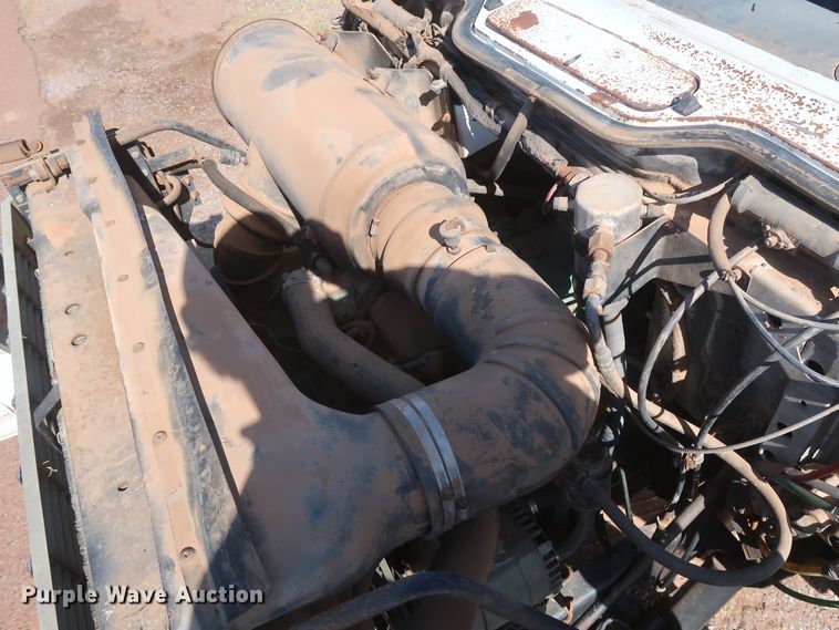 image for item GS9897 1985 GMC Brigadier  semi truck