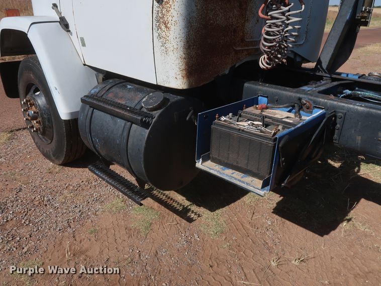 image for item GS9897 1985 GMC Brigadier  semi truck