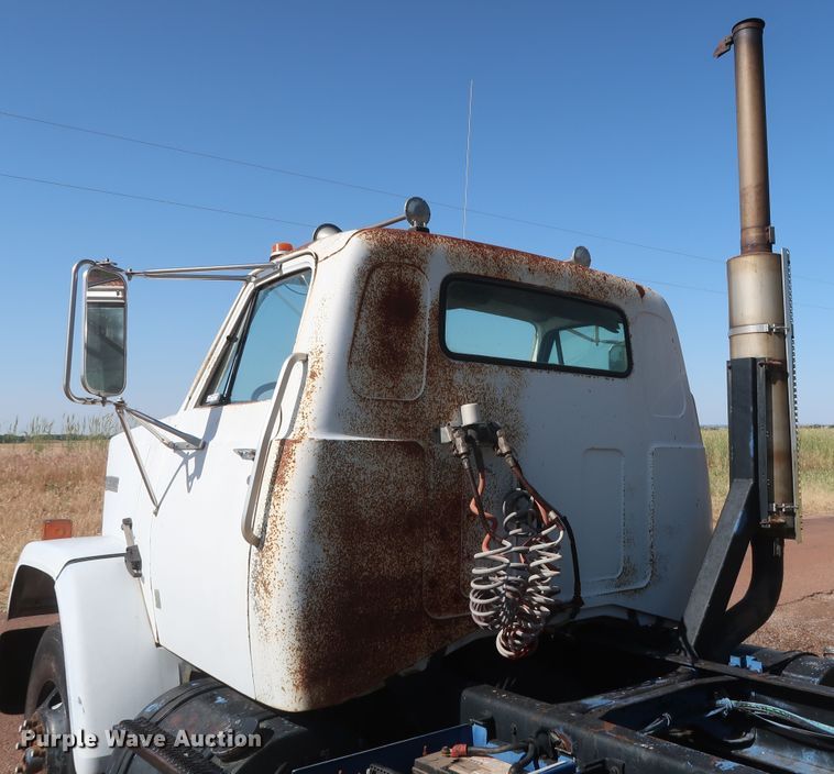 image for item GS9897 1985 GMC Brigadier  semi truck