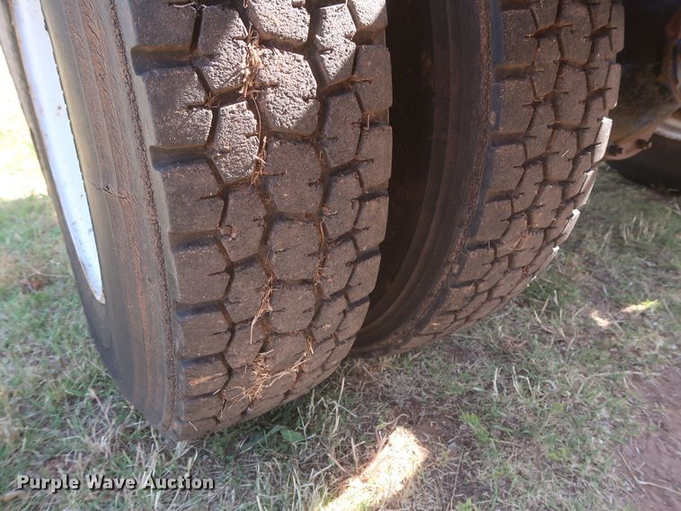 image for item GS9897 1985 GMC Brigadier  semi truck