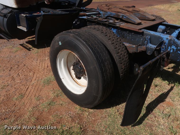 image for item GS9897 1985 GMC Brigadier  semi truck