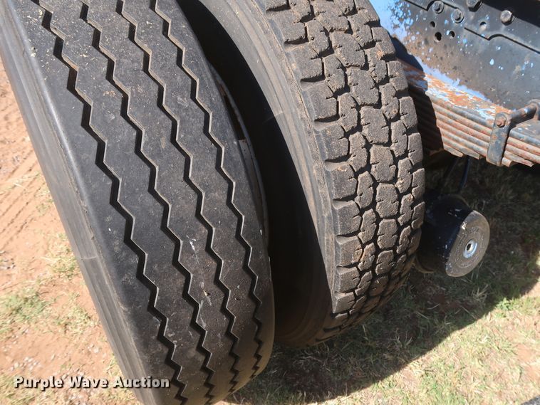 image for item GS9897 1985 GMC Brigadier  semi truck