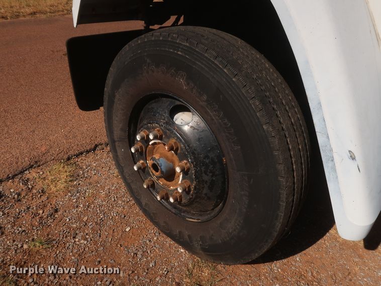 image for item GS9897 1985 GMC Brigadier  semi truck