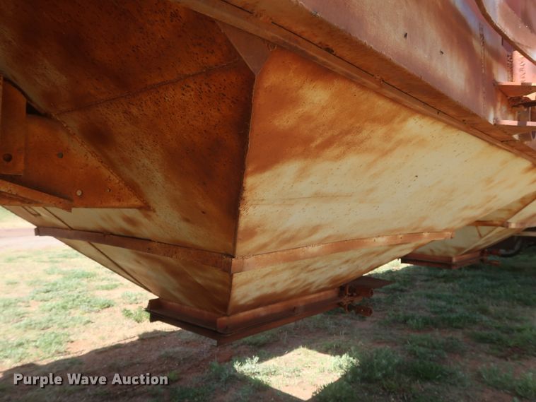 image for item GS9899 Double hopper bottom grain trailer