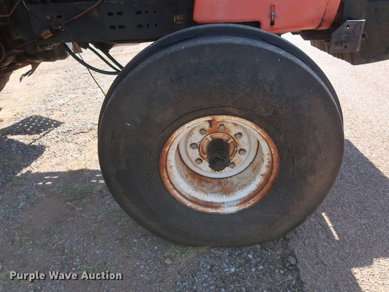 image for item GS9900 1979 Allis Chalmers 7045  tractor